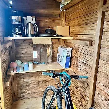 Camping Point *