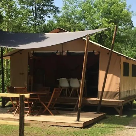 Camping Point *